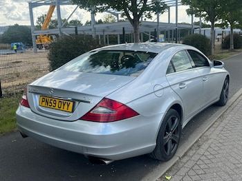 Used Mercedes-Benz CLS 2009 for sale - 75926936: Photo
