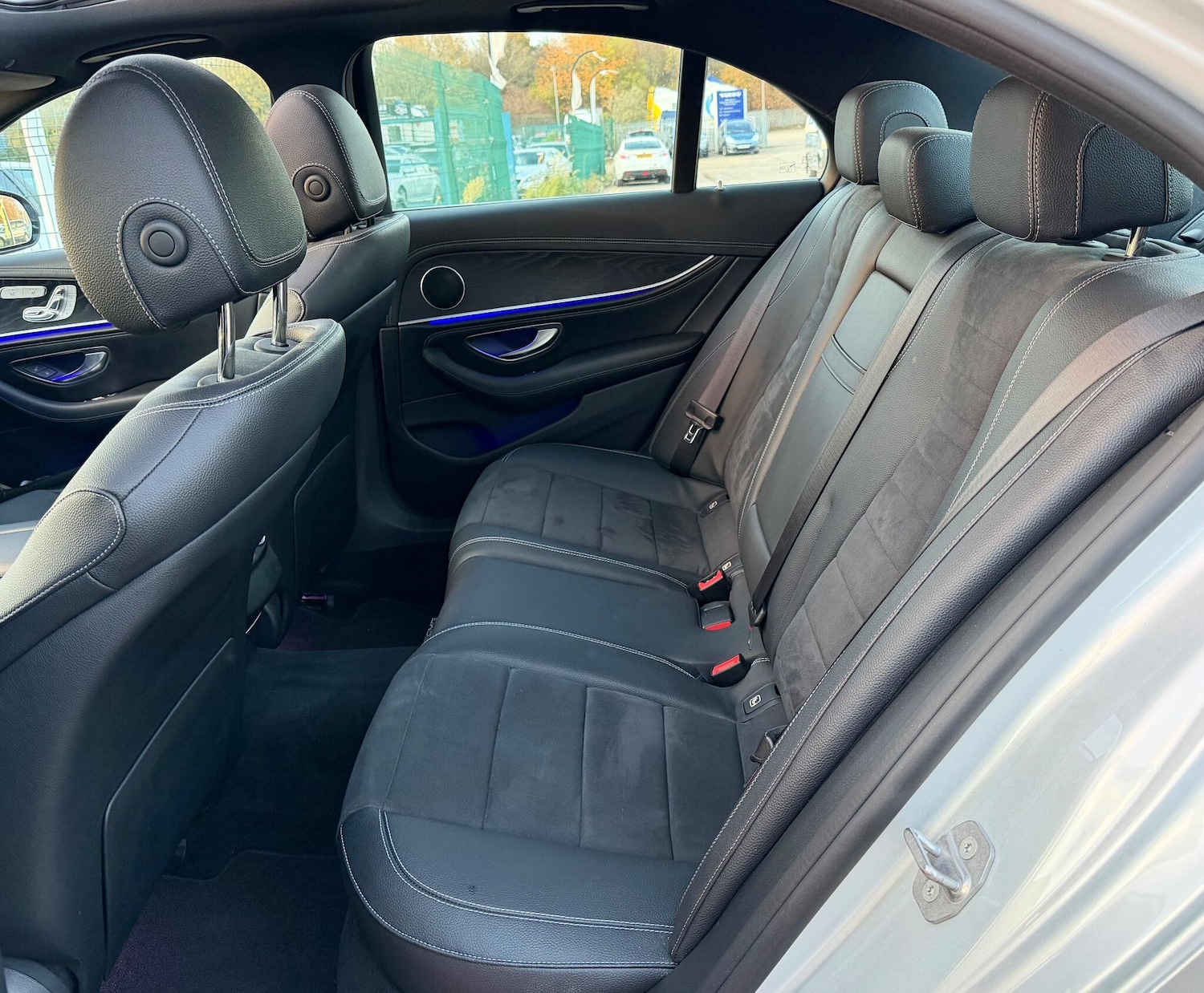 Used Mercedes-Benz E Class 2016 for sale - 76992867: Photo 10