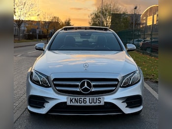 Used Mercedes-Benz E Class 2016 for sale - 76992867: Photo