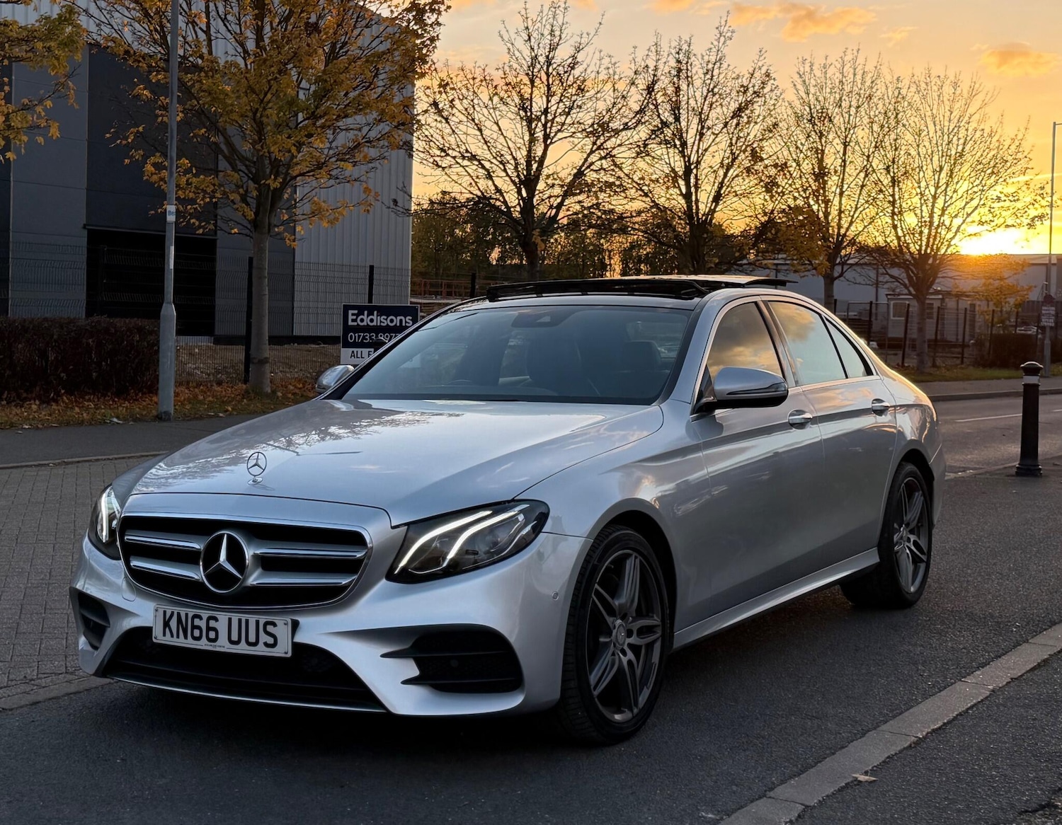 Used Mercedes-Benz E Class 2016 for sale - 76992867: Photo 3