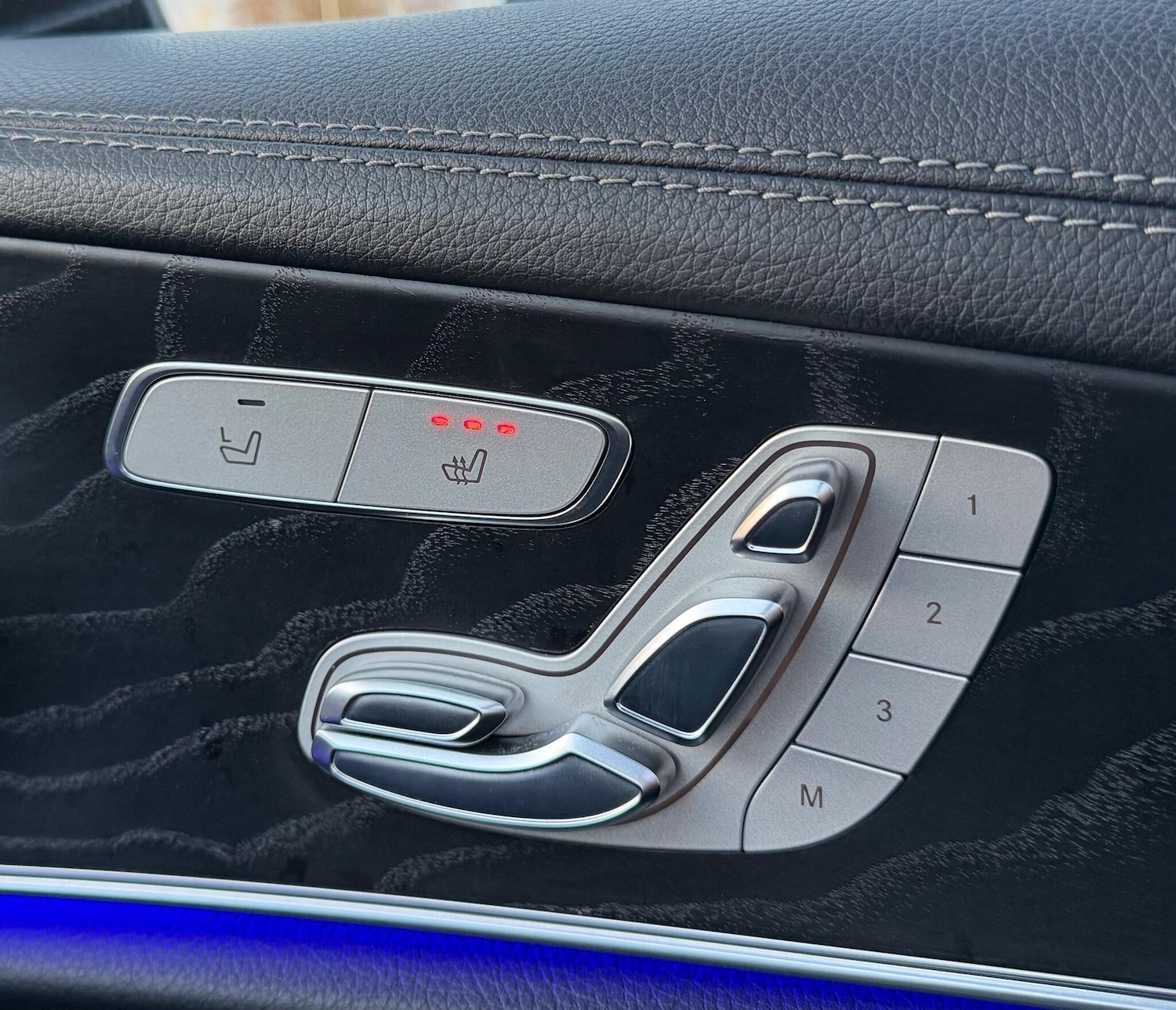 Used Mercedes-Benz E Class 2016 for sale - 76389280: Photo 11