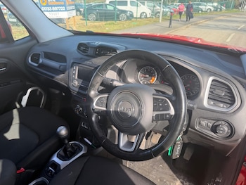 Used Jeep Renegade 2018 for sale - 78348354: Photo