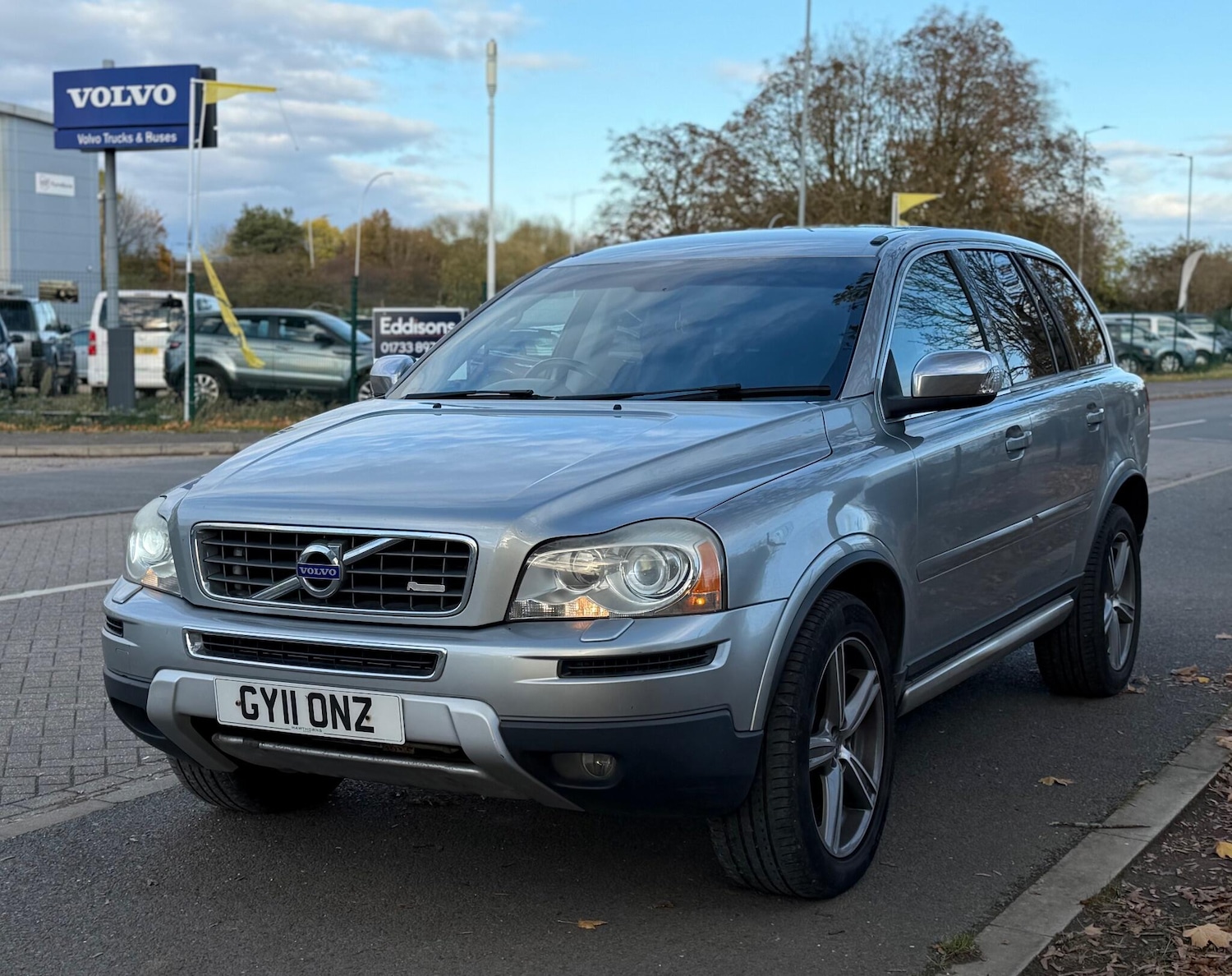 Used Volvo XC90 2011 for sale - 76377529: Photo 3
