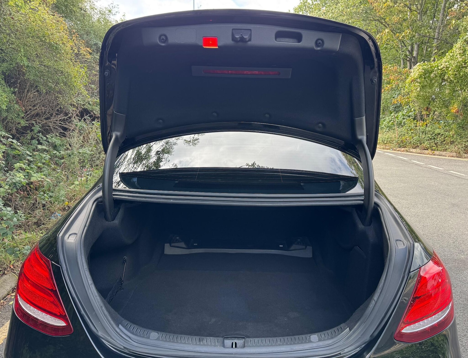 Used Mercedes-Benz E Class 2017 for sale - 75810049: Photo 23