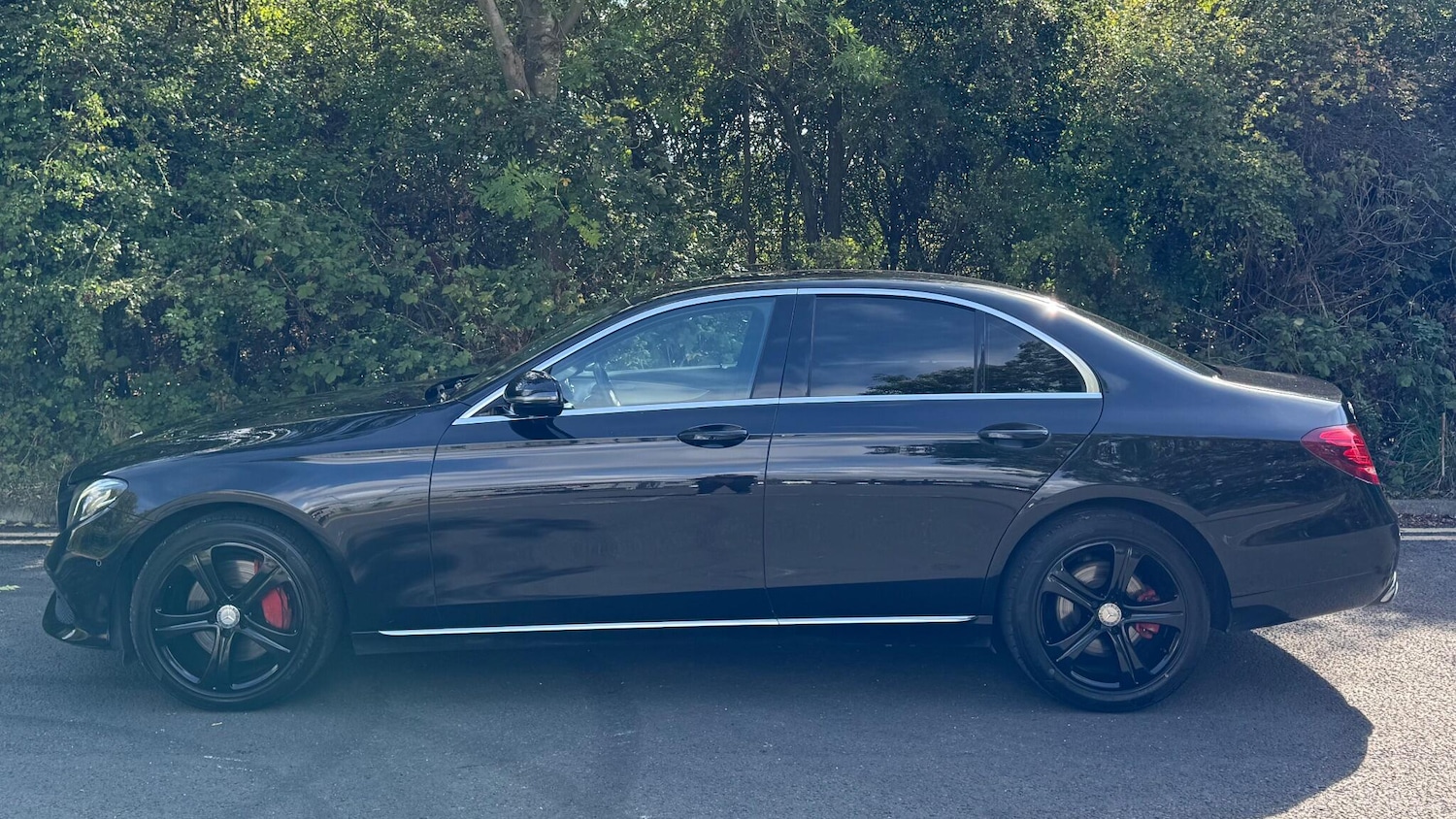 Used Mercedes-Benz E Class 2017 for sale - 75810049: Photo 4