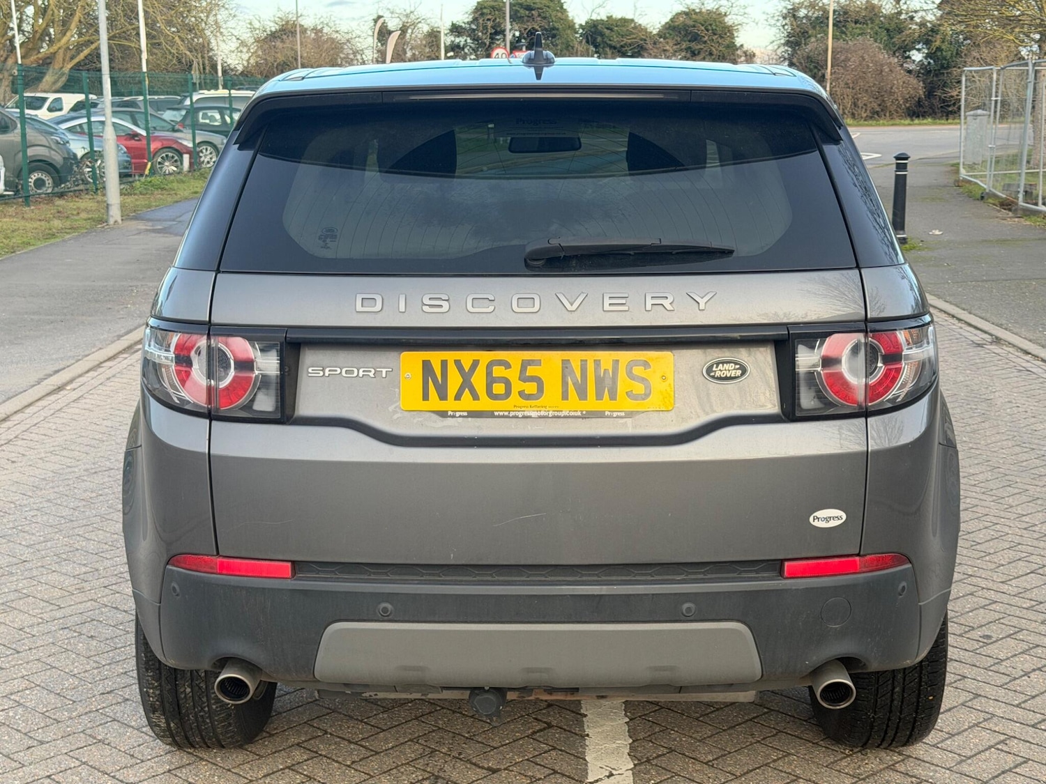 Used Land Rover Discovery Sport 2015 for sale - 77559950: Photo 5