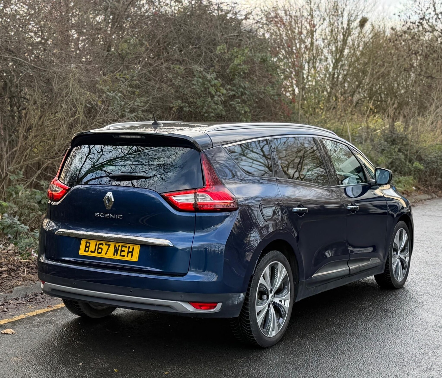 Used Renault Grand Scenic 2017 for sale - 77469216: Photo 10