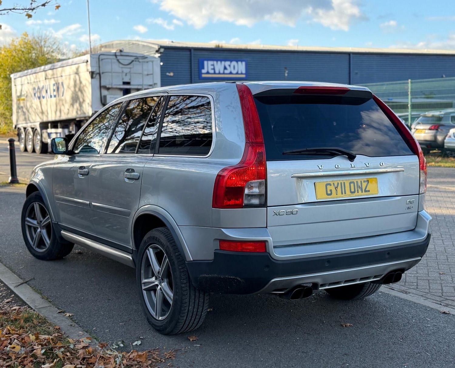 Used Volvo XC90 2011 for sale - 76995274: Photo 4