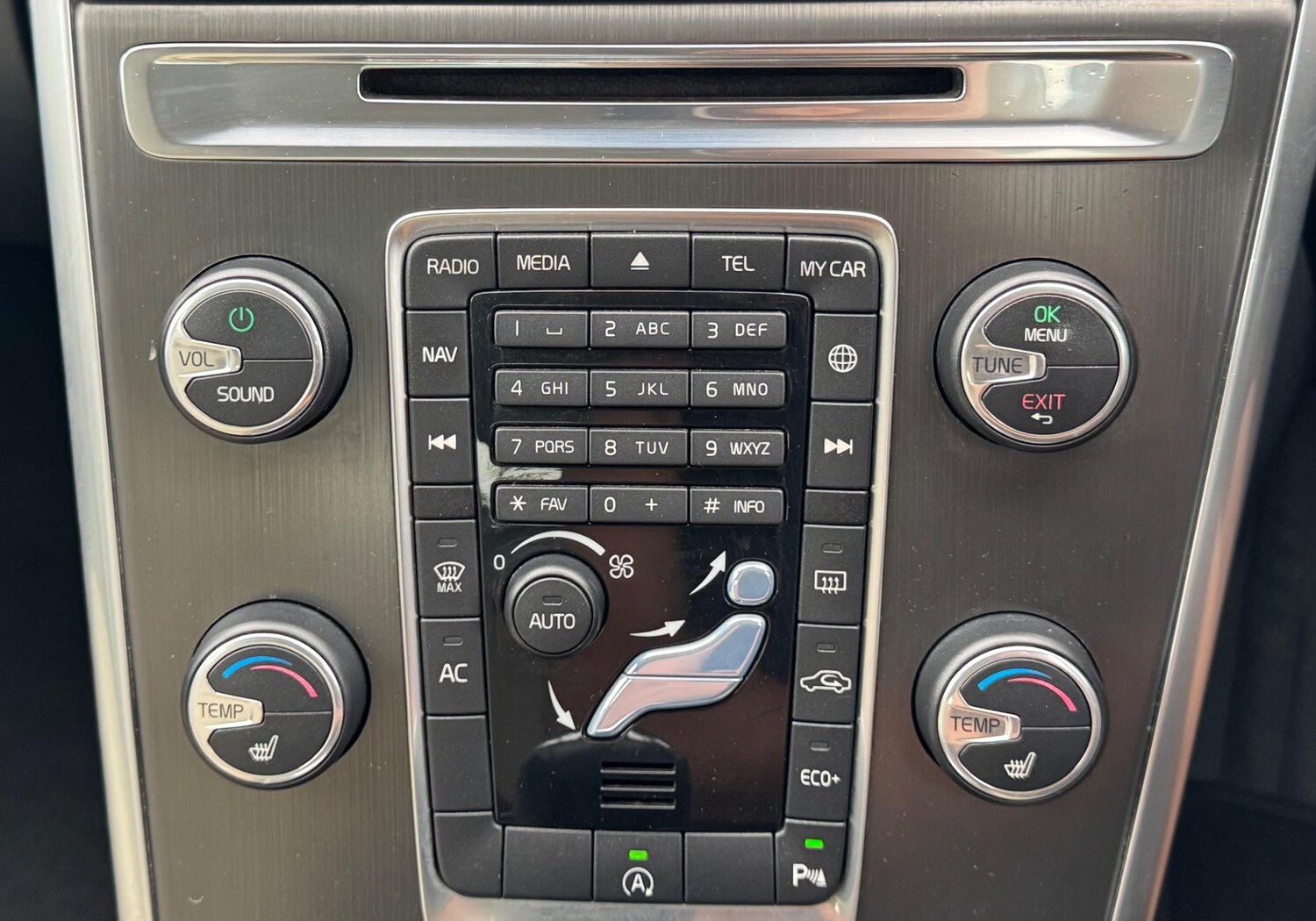 Used Volvo XC60 for sale - 77469398: Photo 12