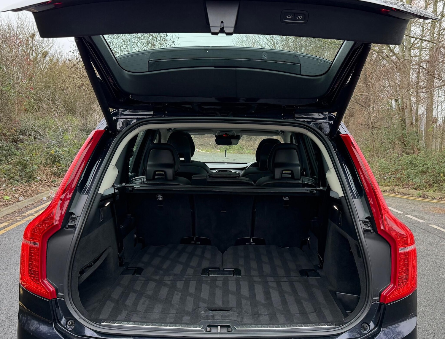 Used Volvo XC90 2015 for sale - 76850141: Photo 29