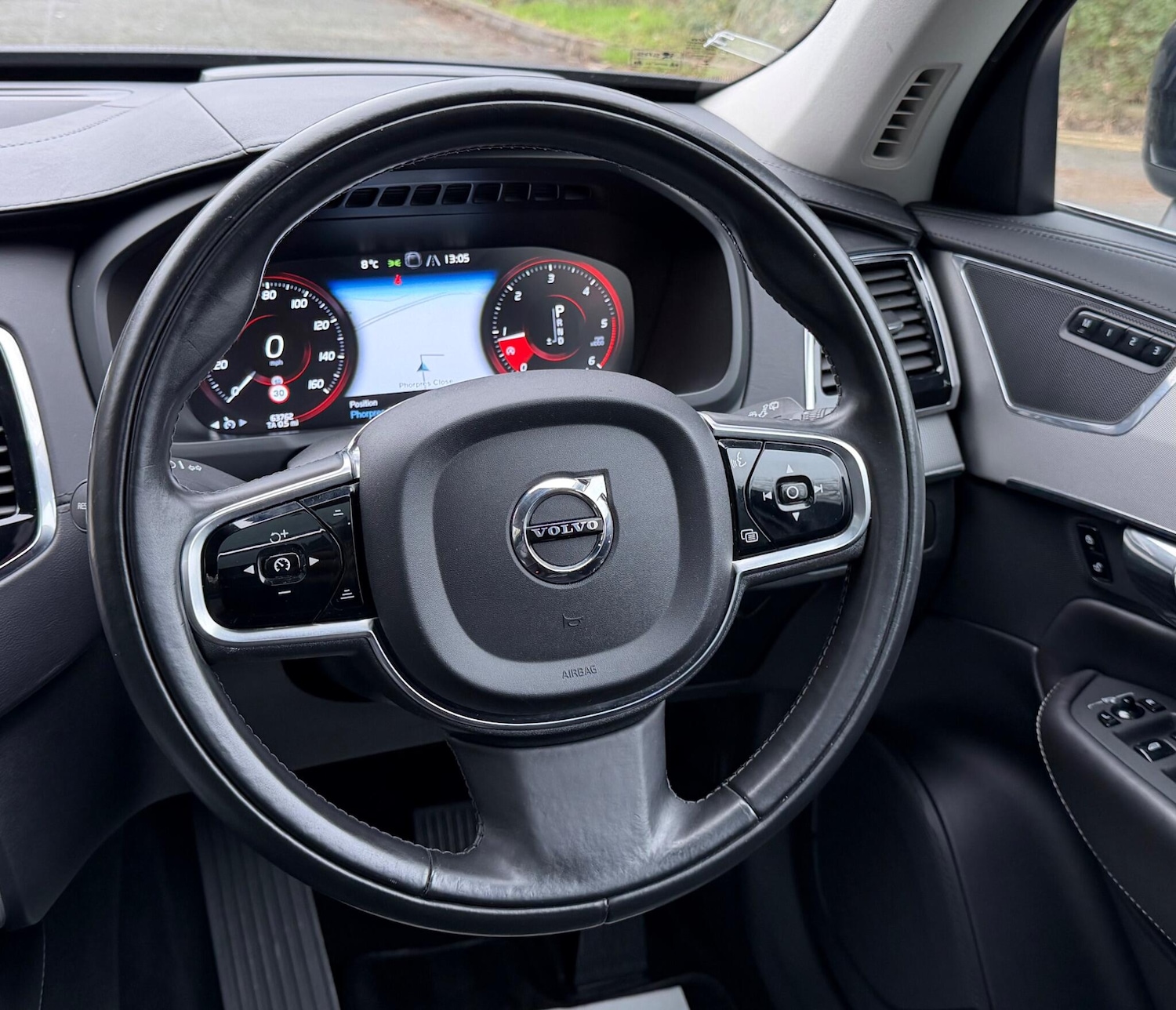 Used Volvo XC90 2015 for sale - 76850141: Photo 31