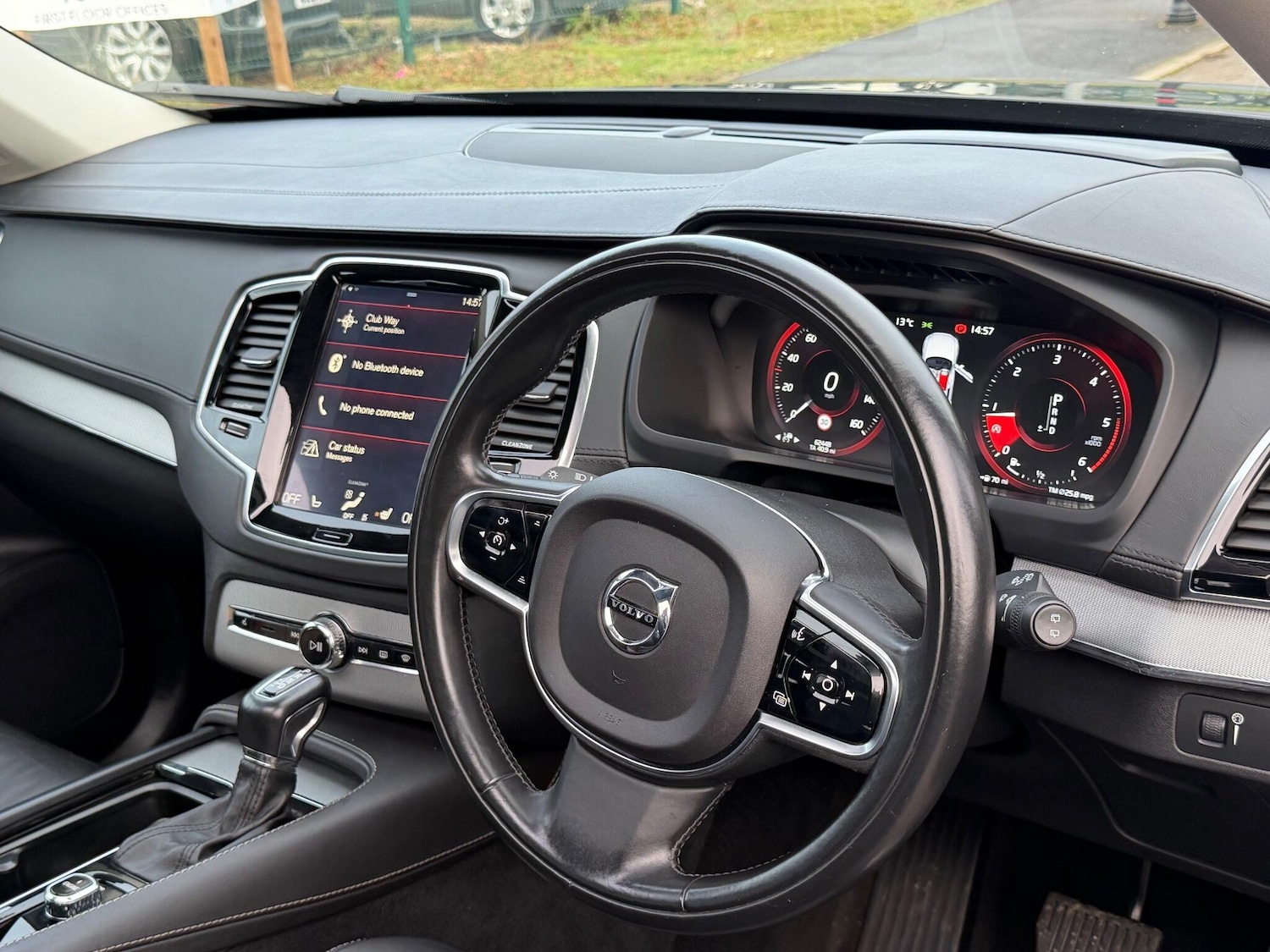 Used Volvo XC90 2015 for sale - 76850141: Photo 6