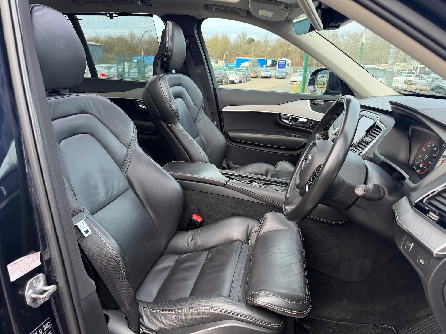 Used Volvo XC90 2015 for sale - 76850141: Photo 7