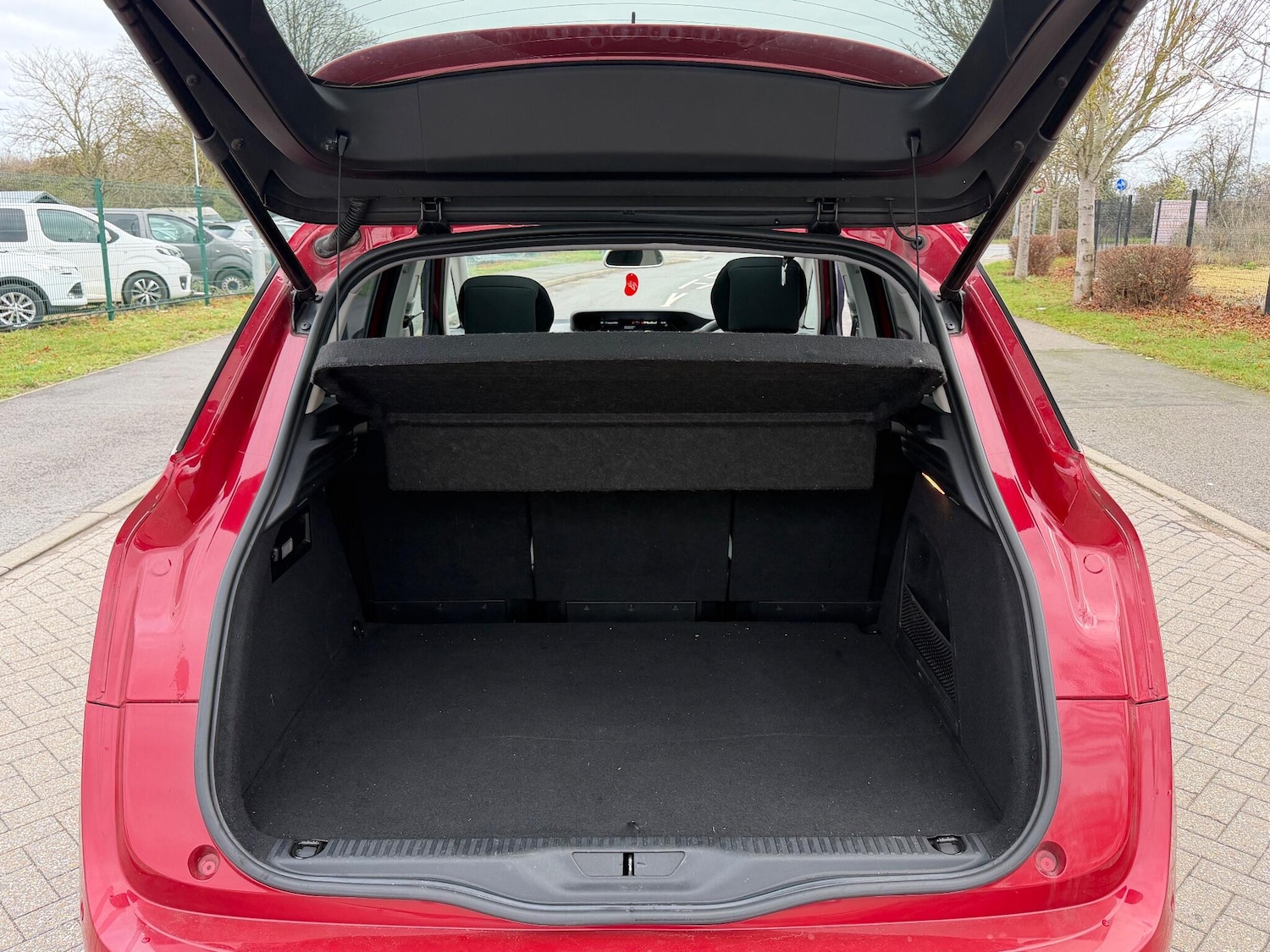 Used Citroen C4 Picasso 2014 for sale - 76585010: Photo 13