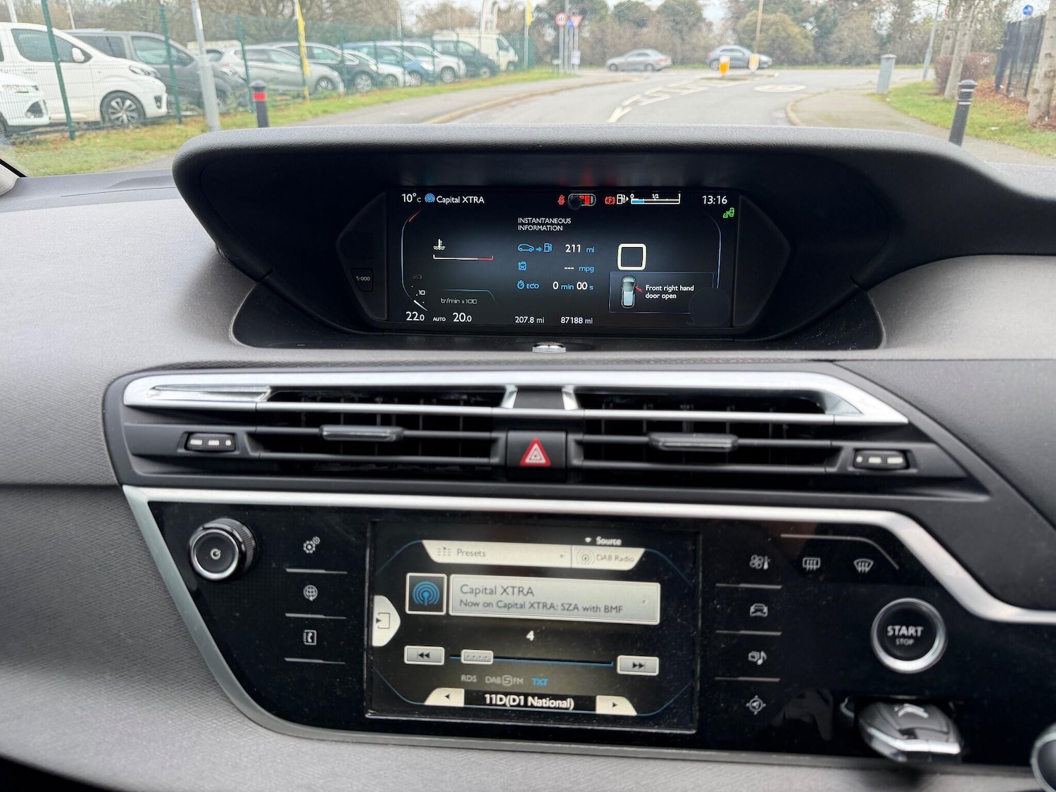 Used Citroen C4 Picasso 2014 for sale - 76585010: Photo 9