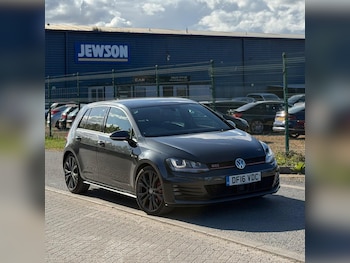 Used Volkswagen Golf 2016 for sale - 78319624: Photo