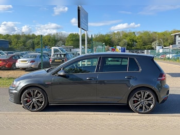 Used Volkswagen Golf 2016 for sale - 78319624: Photo