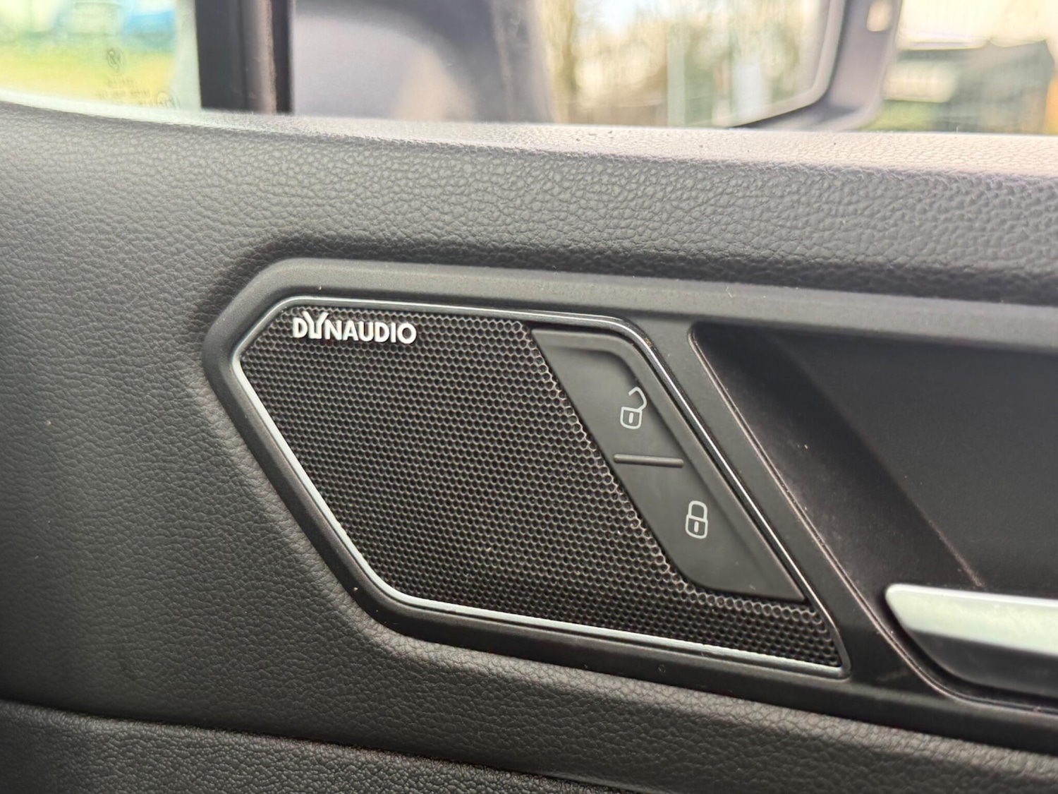 Used Volkswagen Tiguan 2019 for sale - 77645757: Photo 11