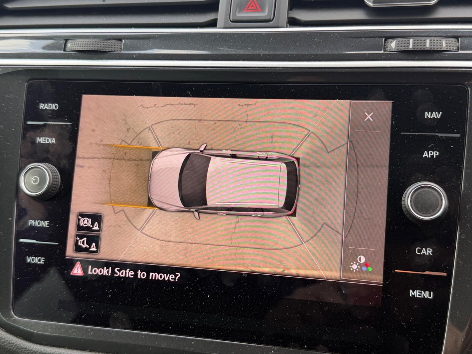 Used Volkswagen Tiguan 2019 for sale - 77645757: Photo 9