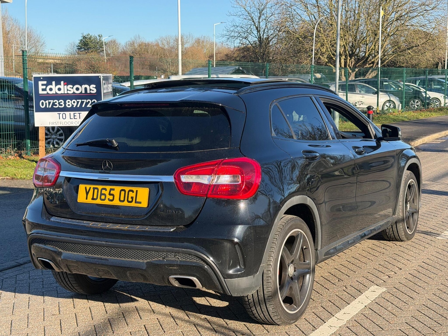 Used Mercedes-Benz GLA 2015 for sale - 77497151: Photo 3