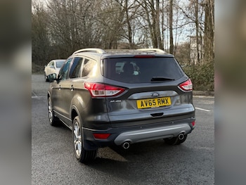 Used Ford Kuga 2015 for sale - 77633736: Photo