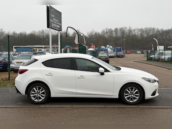 Used Mazda Mazda3 2016 for sale - 77345100: Photo