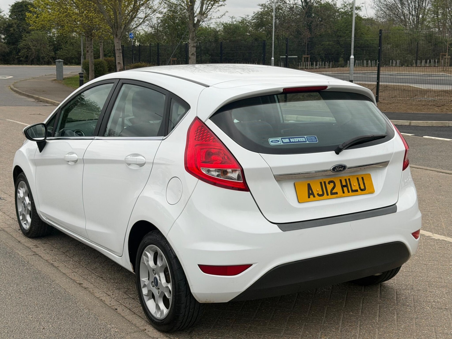 Used Ford Fiesta for sale - 78136255: Photo 4