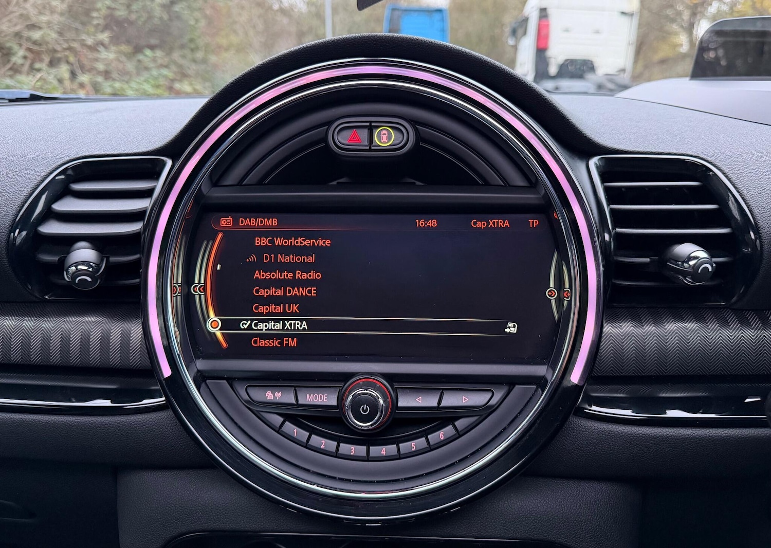 Used MINI Clubman 2016 for sale - 76994879: Photo 32