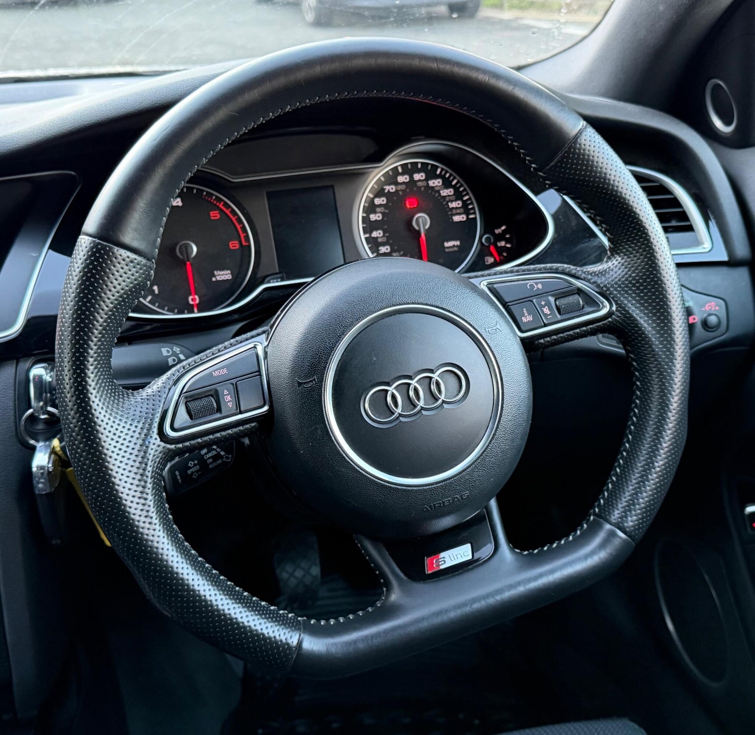 Used Audi A4 2015 for sale - 76780609: Photo 22