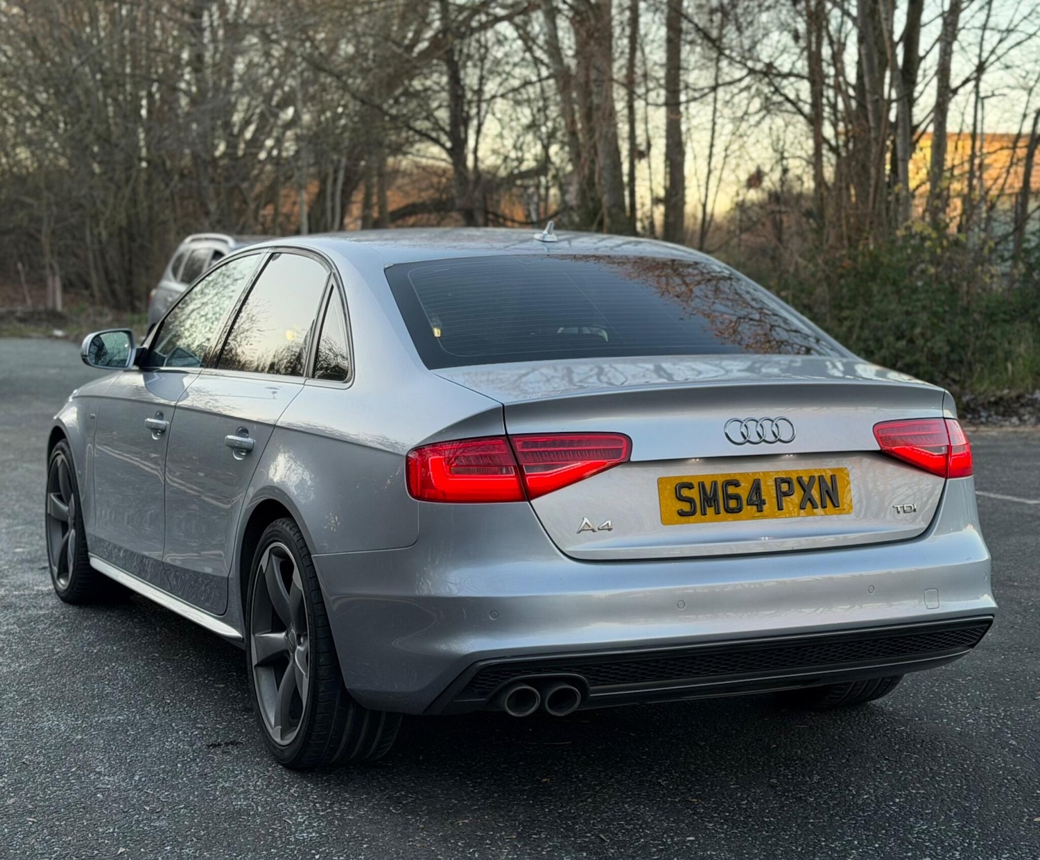 Used Audi A4 2015 for sale - 76780609: Photo 4