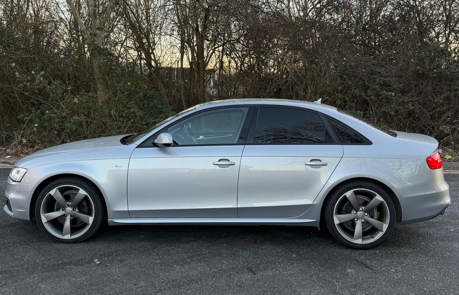 Used Audi A4 2015 for sale - 76780609: Photo 5