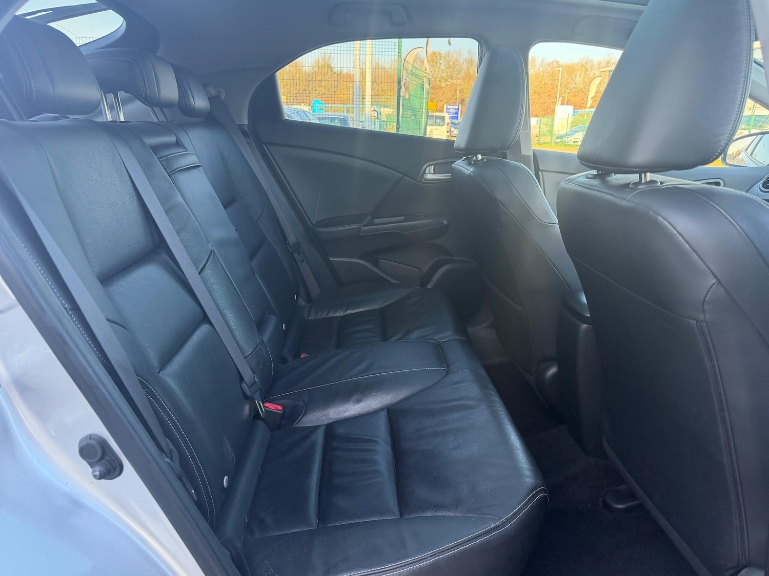 Used Honda Civic 2013 for sale - 76689483: Photo 5