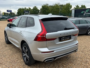 Used Volvo XC60 2019 for sale - 78230907: Photo
