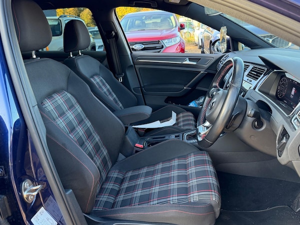 Used Volkswagen Golf 2018 for sale - 76108829: Photo 7