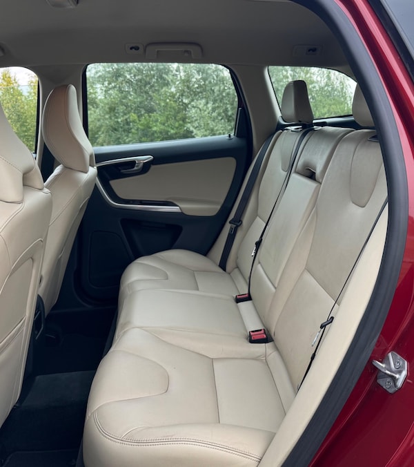 Used Volvo XC60 2014 for sale - 74838037: Photo 12