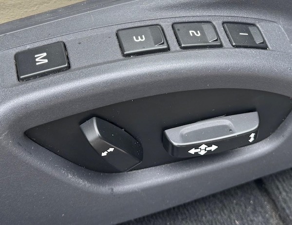 Used Volvo XC60 2014 for sale - 74838037: Photo 15