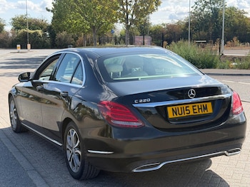 Used Mercedes-Benz C Class 2015 for sale - 79621140: Photo