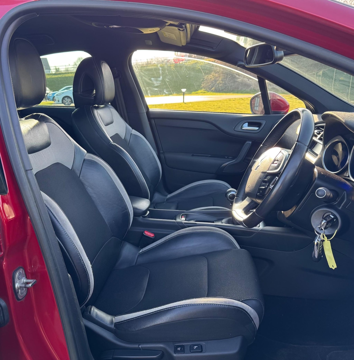 Used Citroen DS4 2015 for sale - 76953402: Photo 11