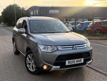 Used Mitsubishi Outlander 2015 for sale - 79062160: Photo