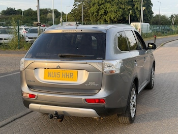 Used Mitsubishi Outlander 2015 for sale - 79062160: Photo