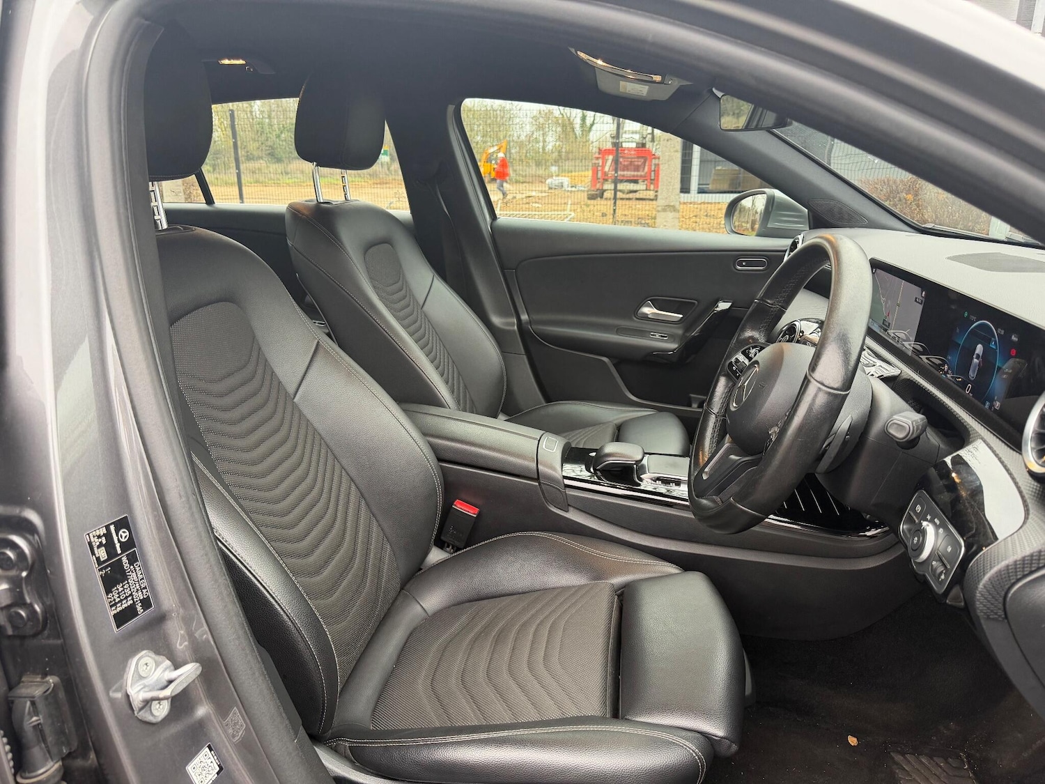 Used Mercedes-Benz A-Class 2019 for sale - 76994941: Photo 6