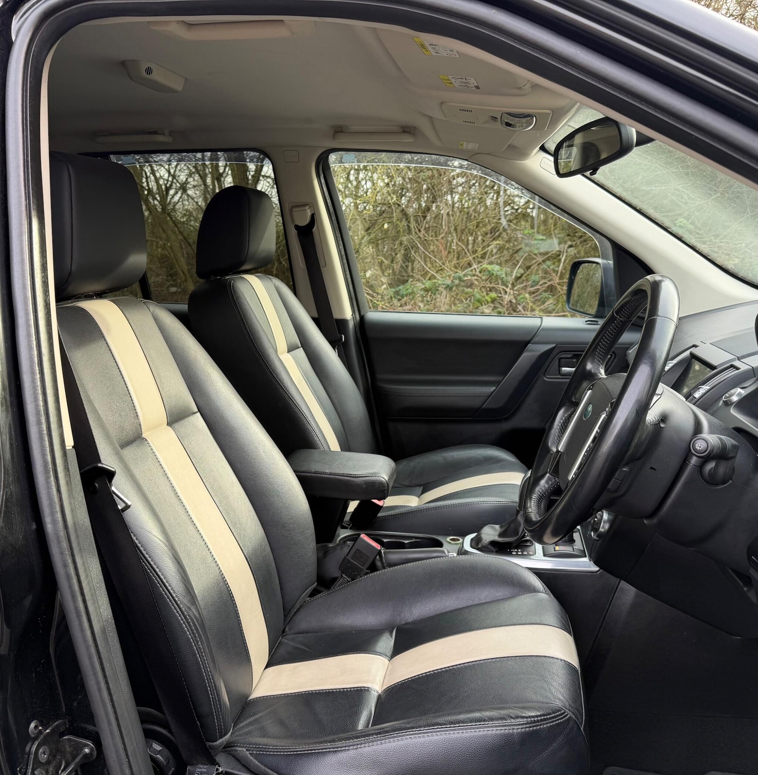 Used Land Rover Freelander 2 2011 for sale - 77524197: Photo 12