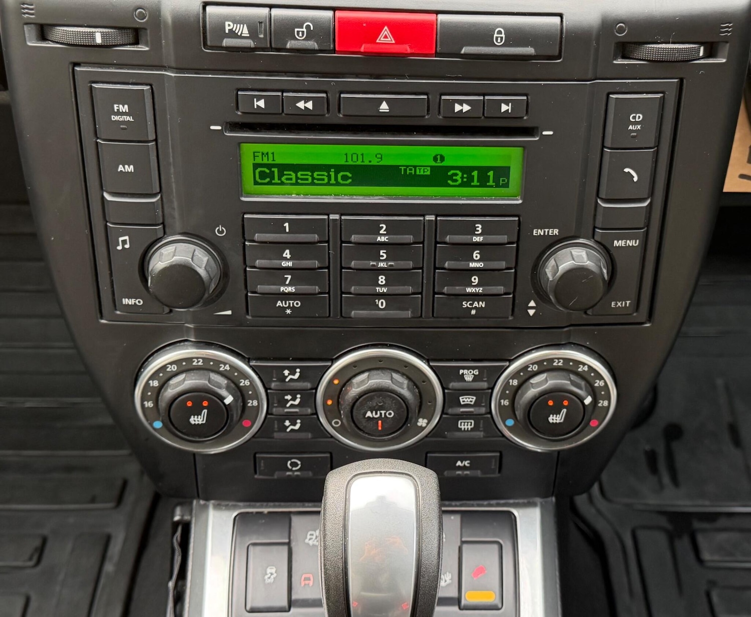 Used Land Rover Freelander 2 2011 for sale - 77524197: Photo 21