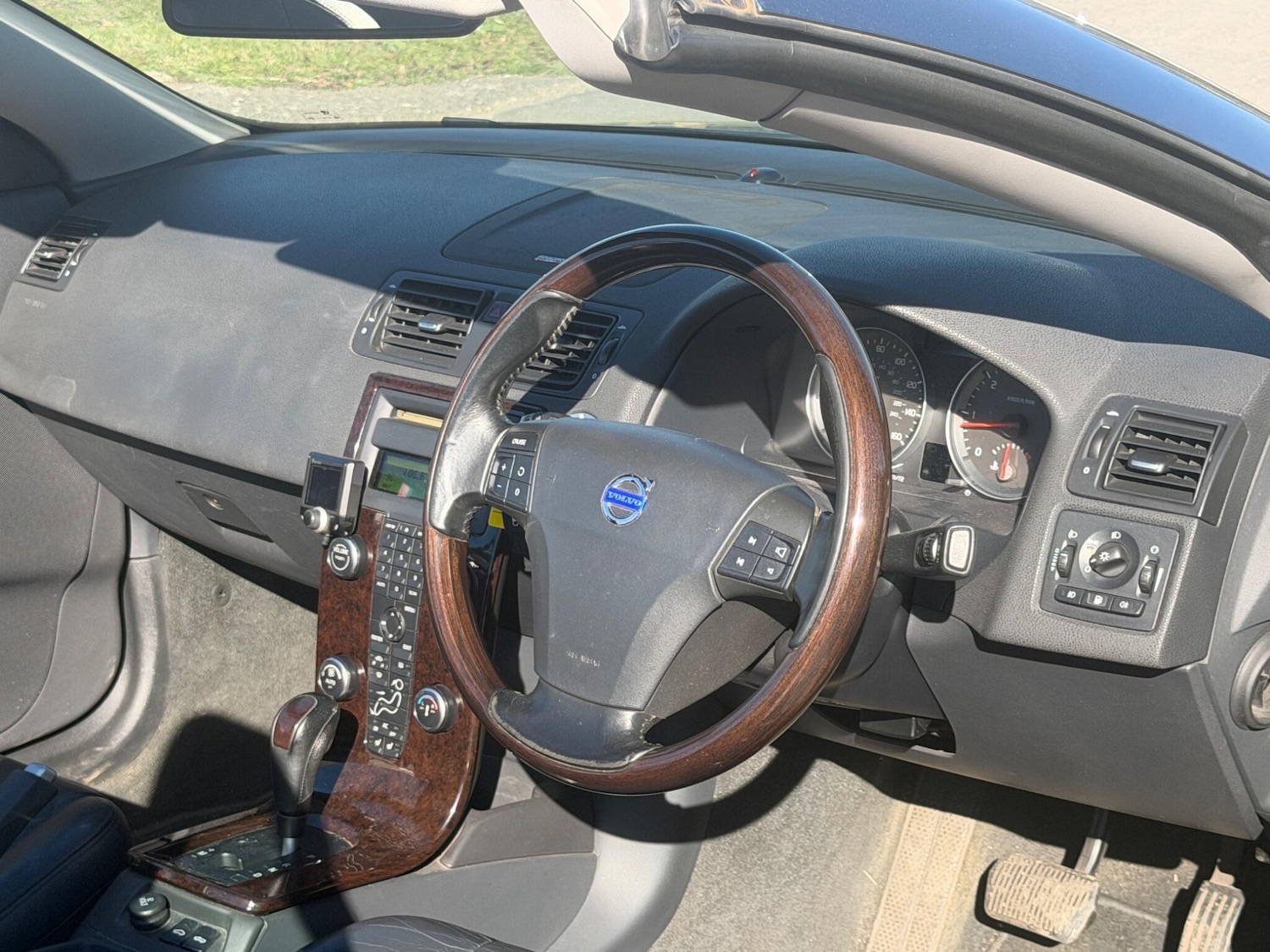 Used Volvo C70 2007 for sale - 77978319: Photo 5