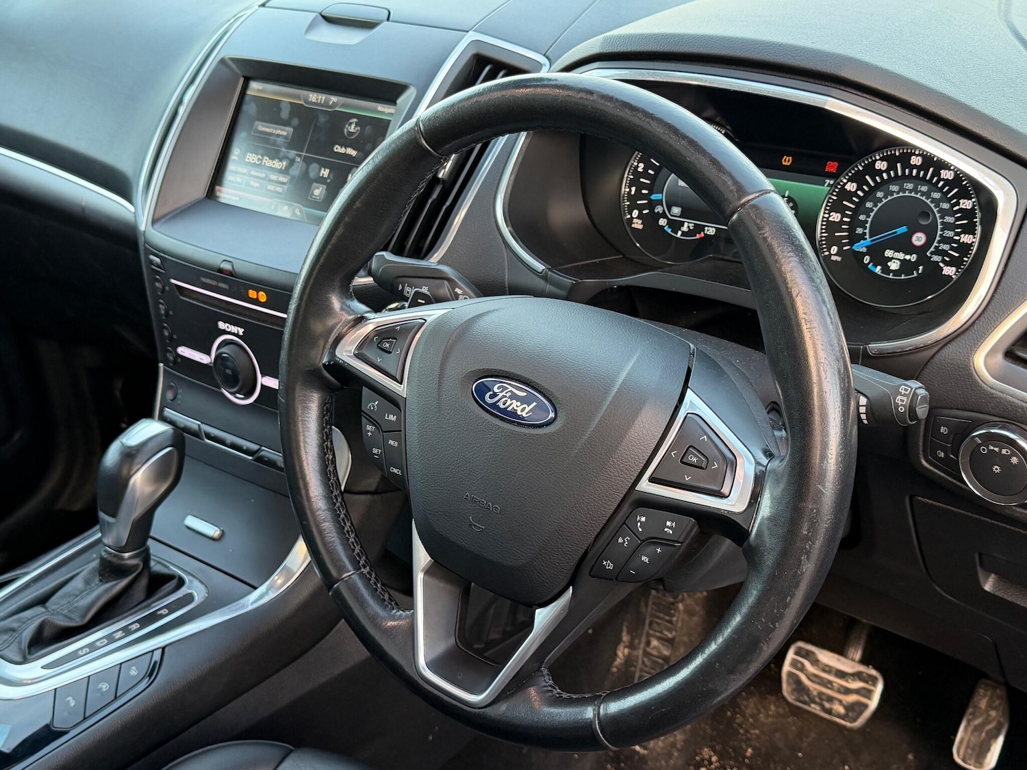 Used Ford S-Max 2016 for sale - 76689836: Photo 11