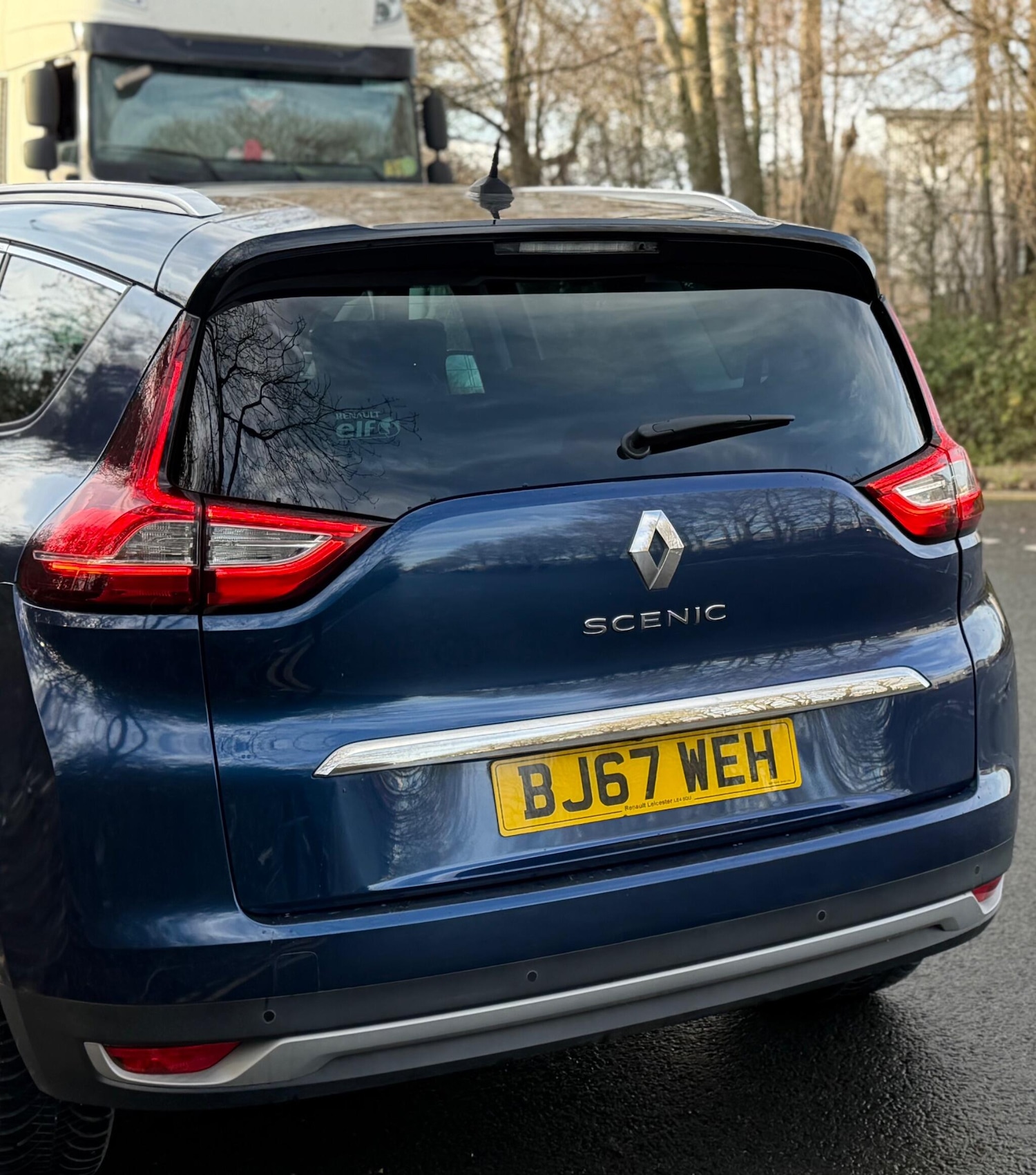 Used Renault Grand Scenic 2017 for sale - 76689771: Photo 6