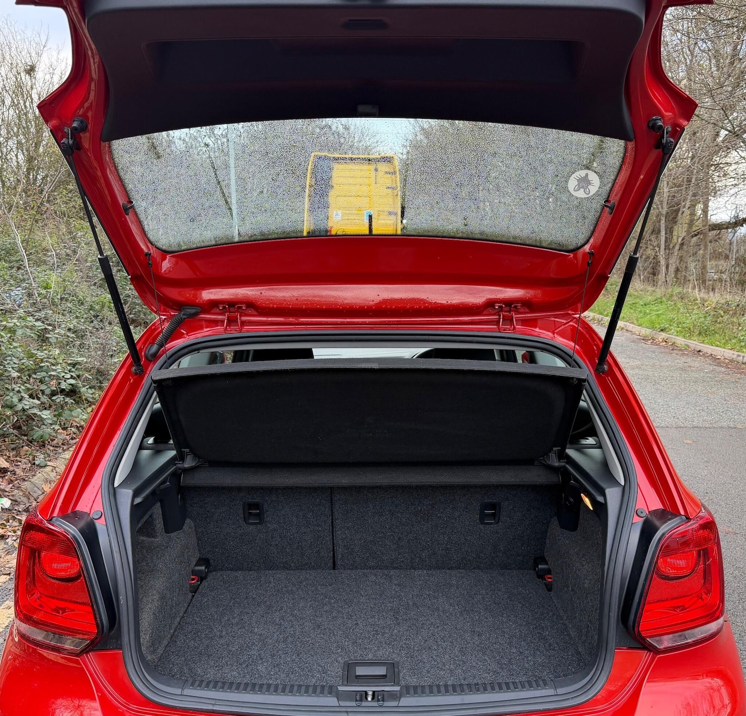 Used Volkswagen Polo 2010 for sale - 76388277: Photo 10