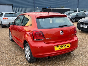 Used Volkswagen Polo 2010 for sale - 76388277: Photo