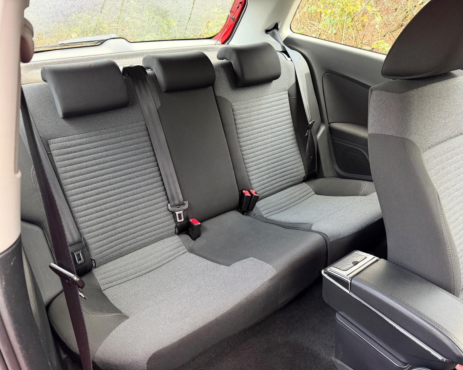 Used Volkswagen Polo 2010 for sale - 76388277: Photo 5