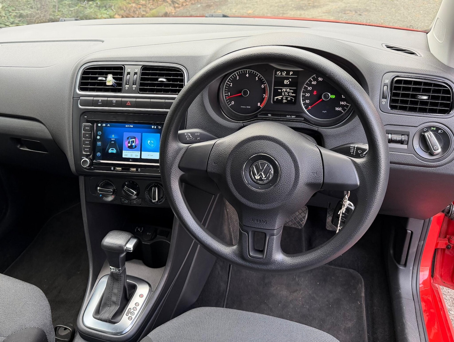 Used Volkswagen Polo 2010 for sale - 76388277: Photo 6